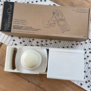 Pampered Chef Mandoline Slicer